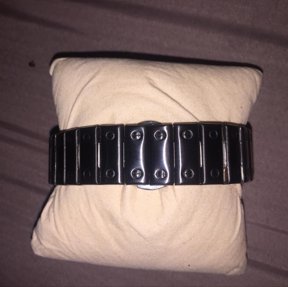 Men watch - Picture 6 of 6